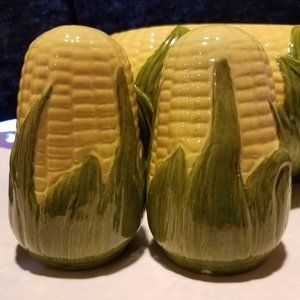 Shawnee Corn Salt & Pepper Shakers